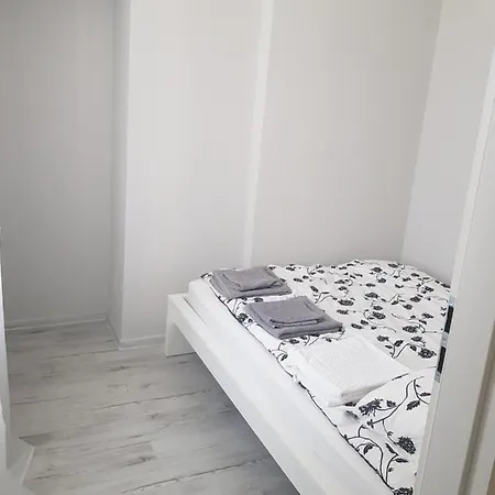 Poniatowskiego Apartament Апартаменты *
